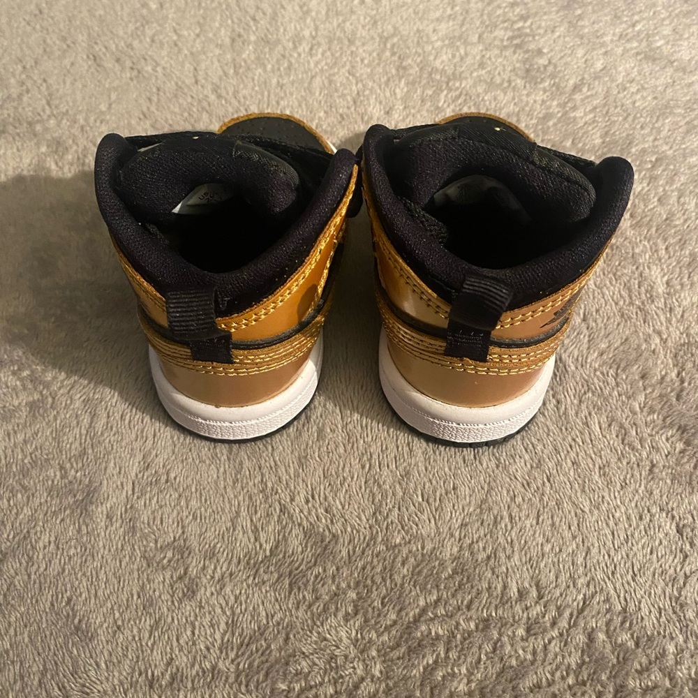Jordan 1 - Picture 4 of 5